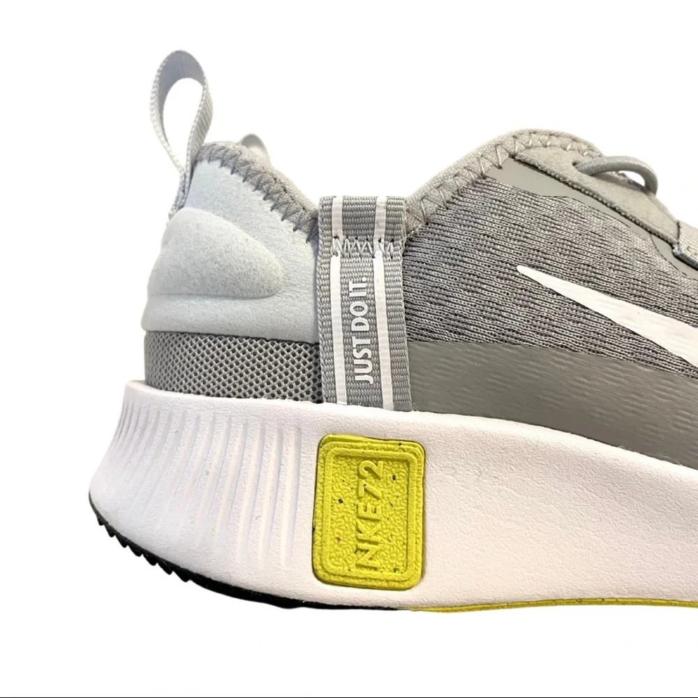 Nike Reposto little kids 2Y in light smoke grey + white check - new with box - Picture 6 of 9